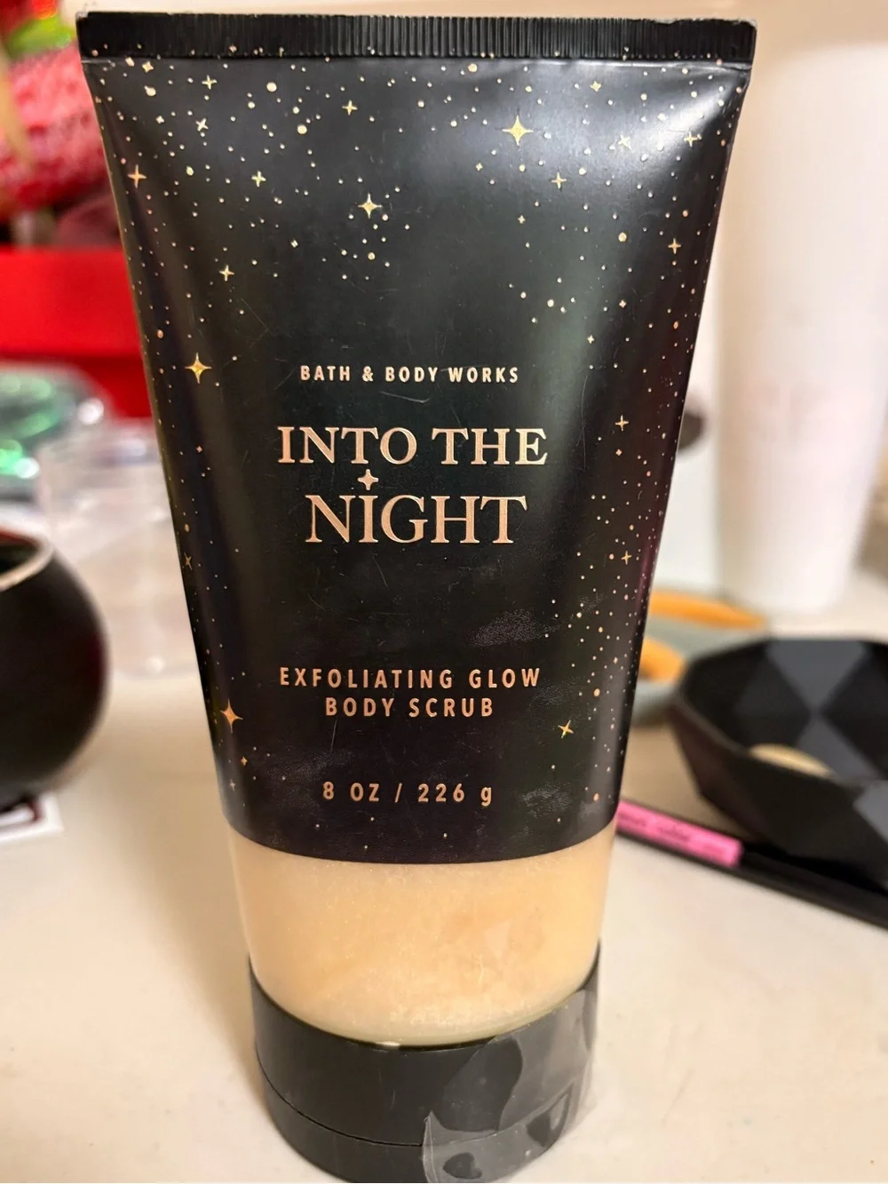 Bath & Body Works luxurious exfoliating